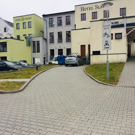 Hotel Slavia Svitavy Extérieur photo